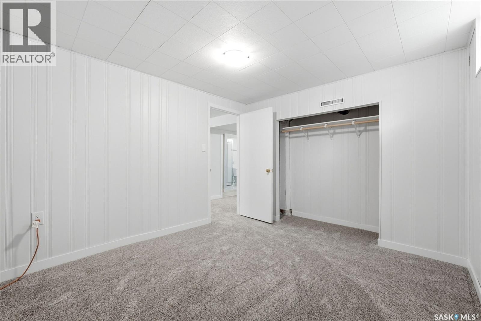4008 Regina Avenue, Regina, SK - Indoor Photo Showing Other Room