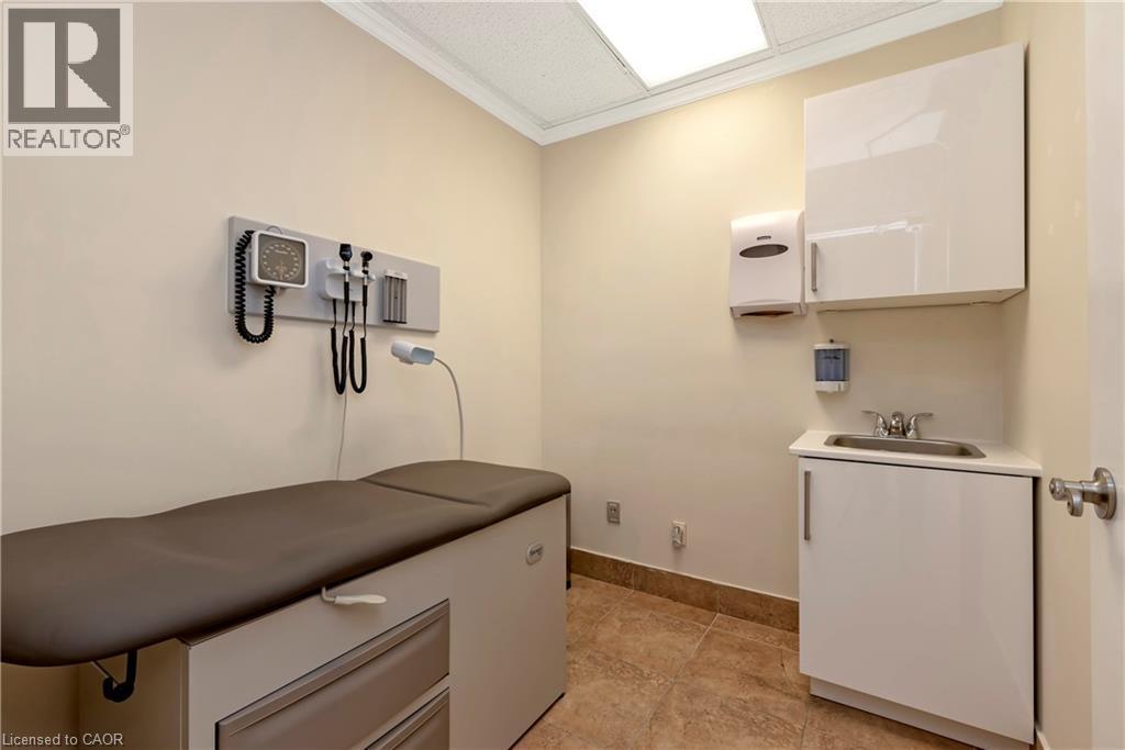 574 Upper James Street, Hamilton, ON