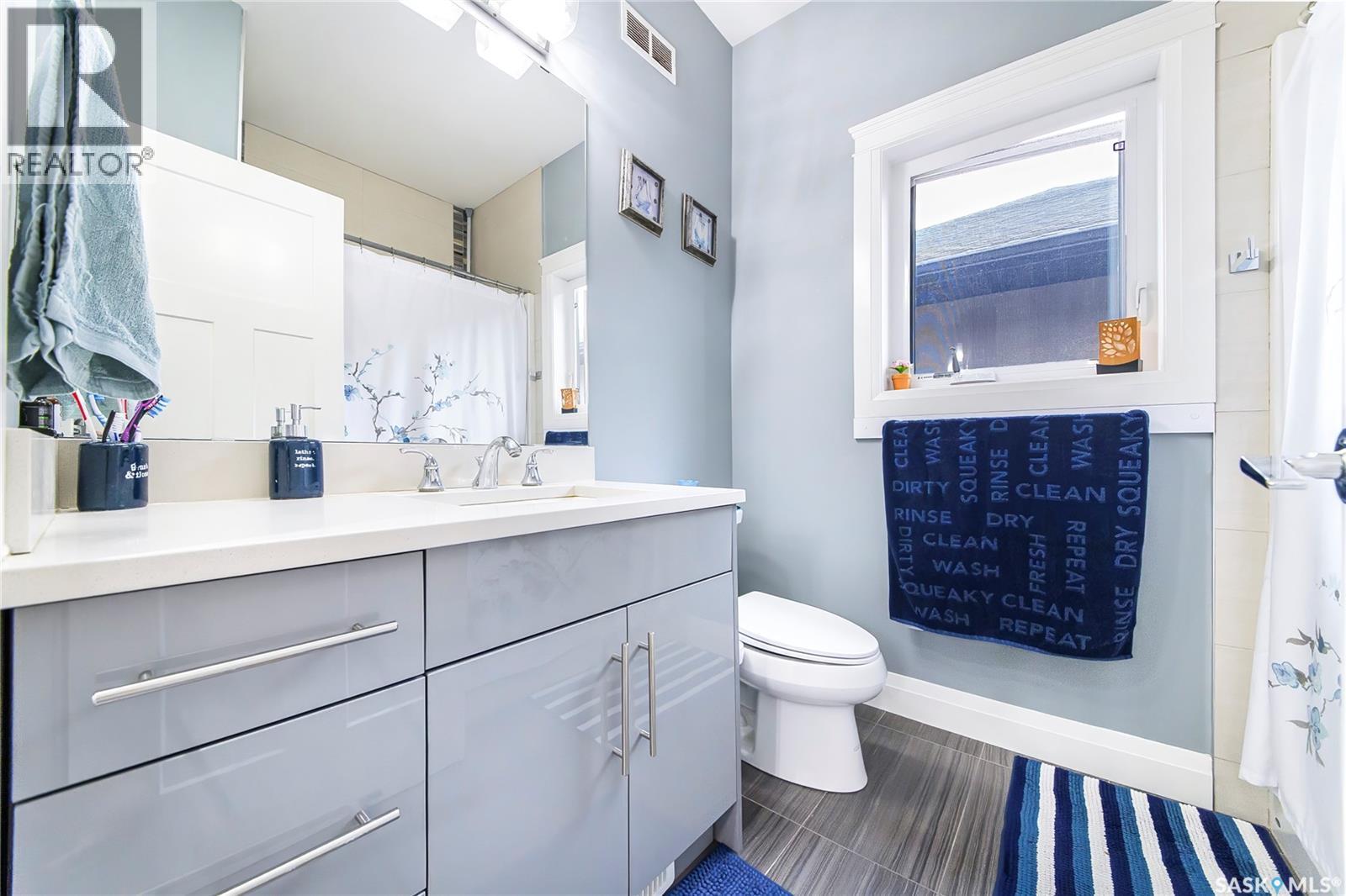 733 Gowan Road, Warman, SK - Indoor Photo Showing Bathroom