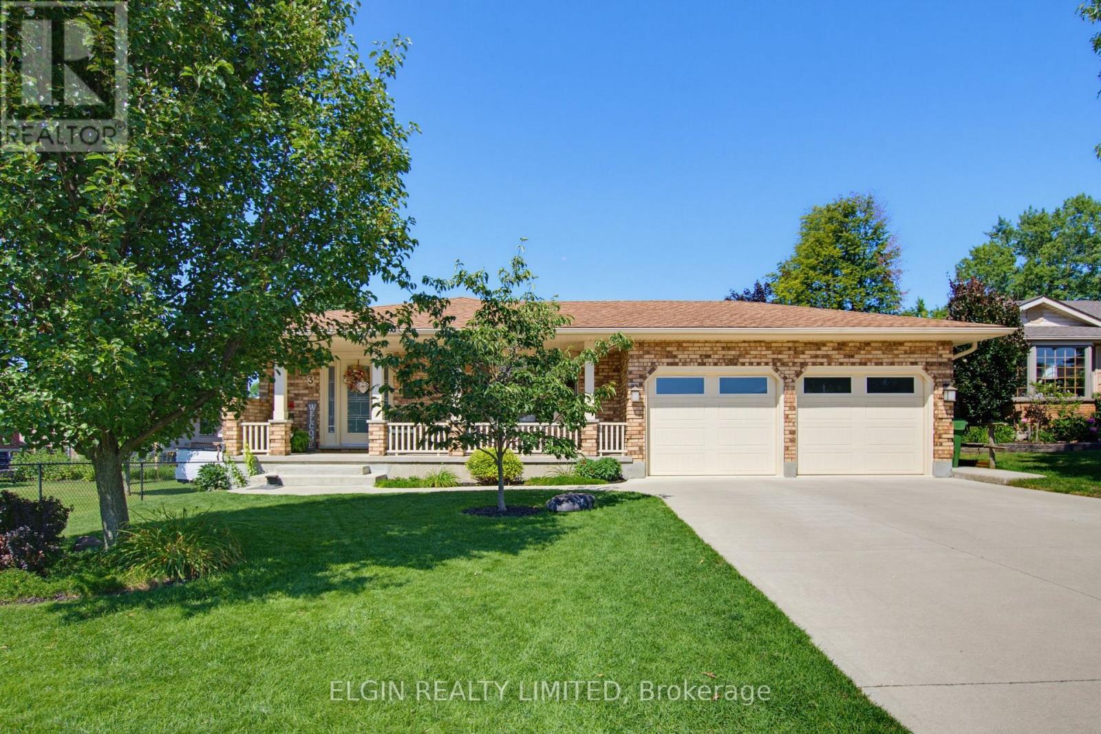 3 Trevithick Terrace, St. Thomas, ON - Outdoor
