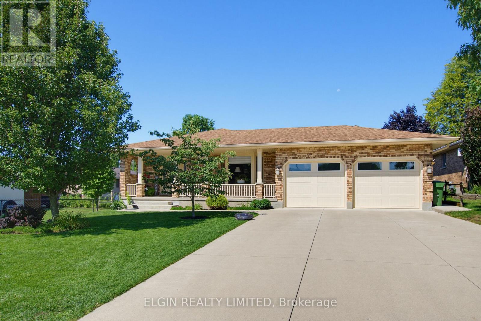 3 Trevithick Terrace, St. Thomas, ON - Outdoor
