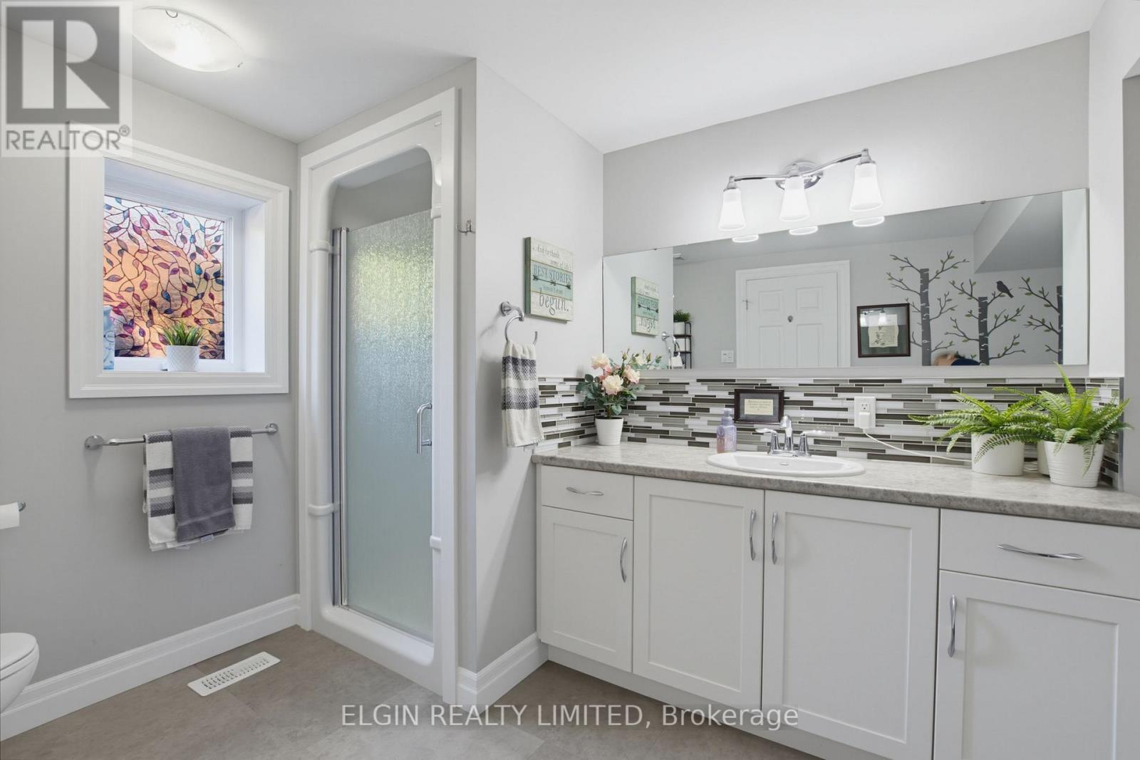 3 Trevithick Terrace, St. Thomas, ON - Indoor Photo Showing Bathroom