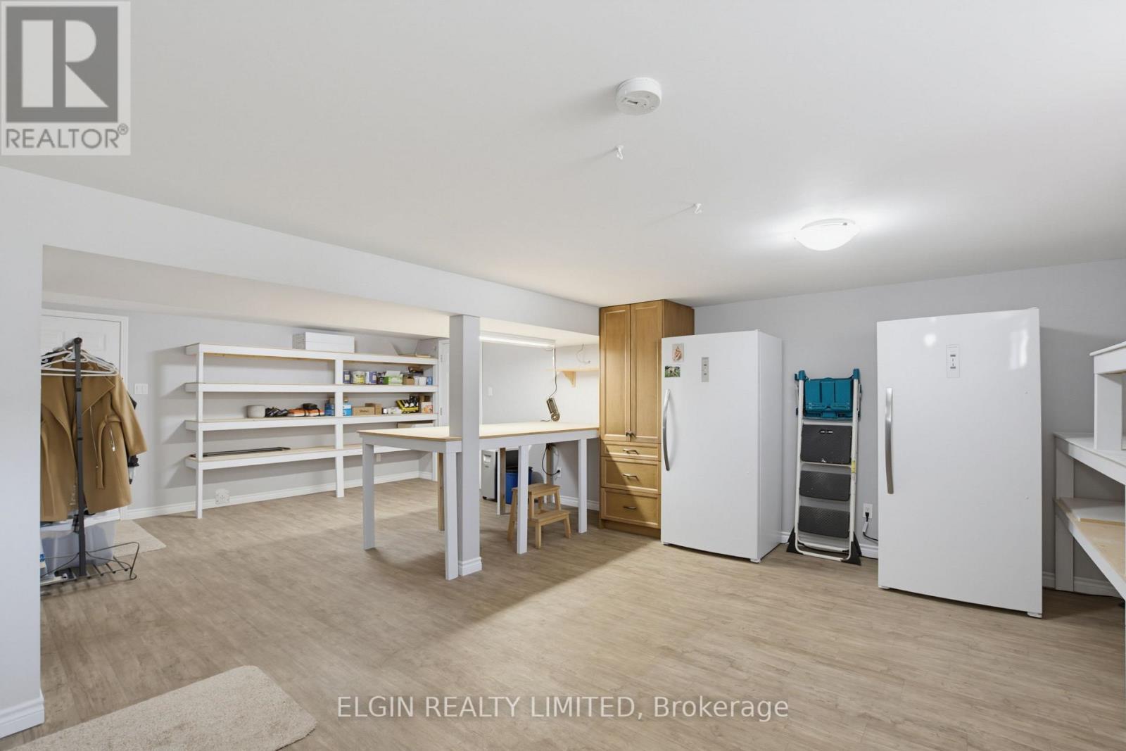 3 Trevithick Terrace, St. Thomas, ON - Indoor