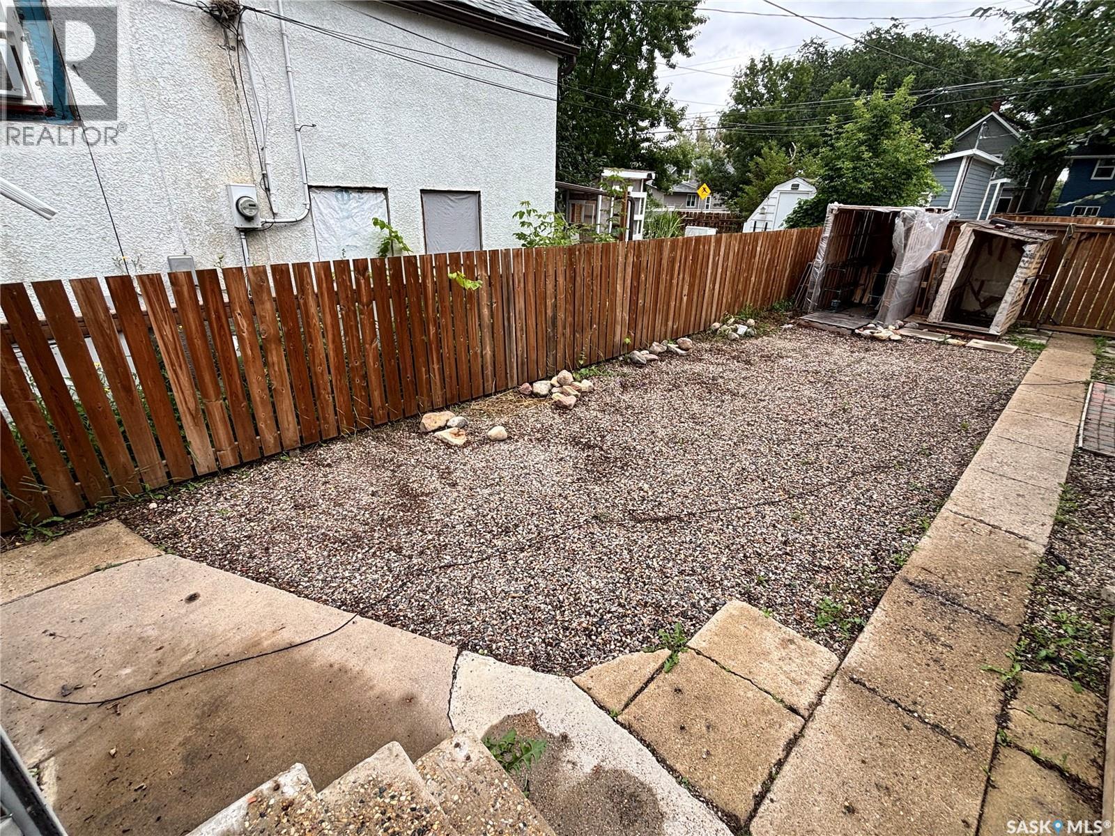 816 I Avenue S, Saskatoon, SK - Outdoor