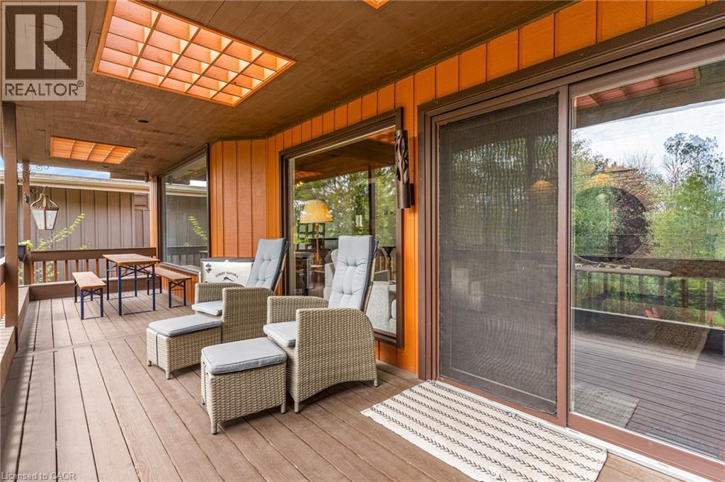 565 Fountain Street S, Cambridge, ON - Outdoor With Deck Patio Veranda With Exterior