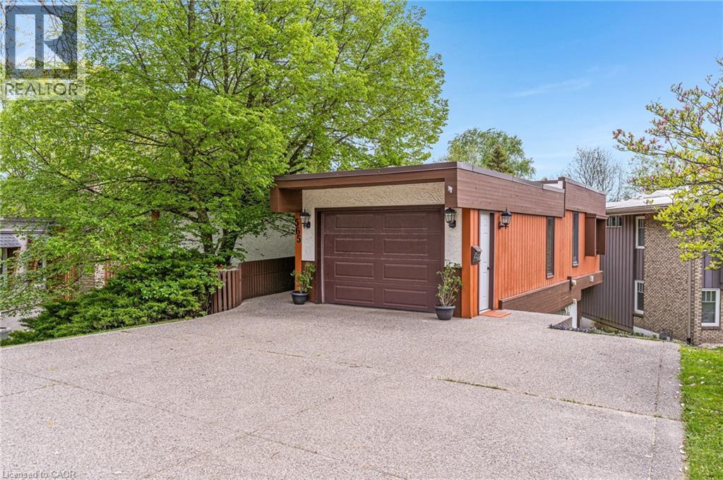 565 Fountain Street S, Cambridge, ON - Outdoor With Exterior