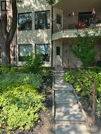 104 - 111 GREW BOULEVARD Georgina, ON L0E 1R0