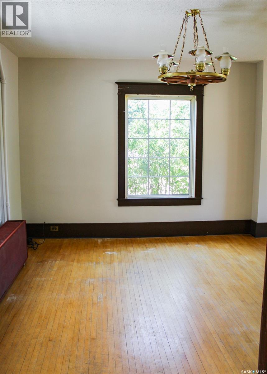 420 Burrows Avenue W, Melfort, SK - Indoor Photo Showing Other Room