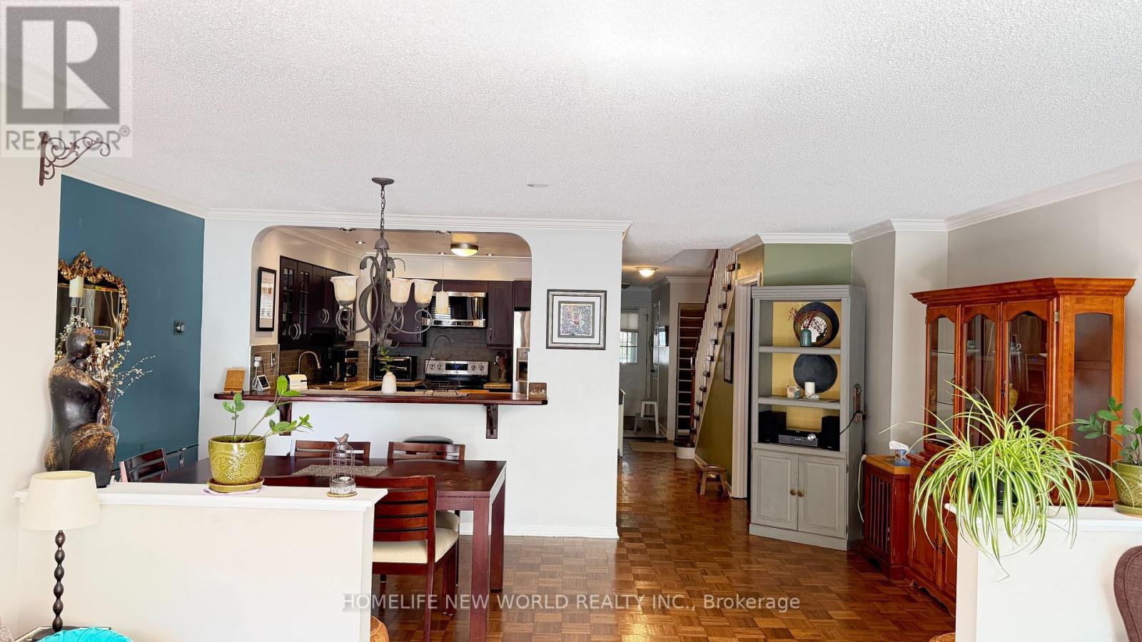 5 Doral Gate, Markham, ON - Indoor