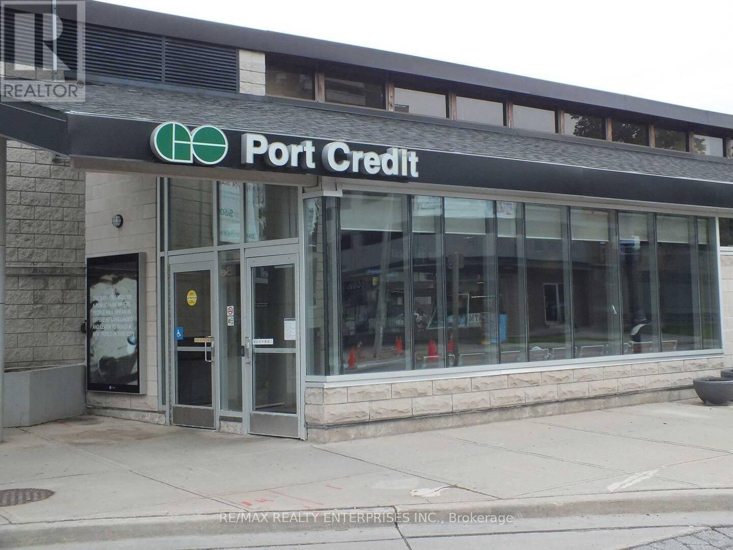 Port Credit Go Station - 1571 Muir Road, Mississauga, ON - Outdoor