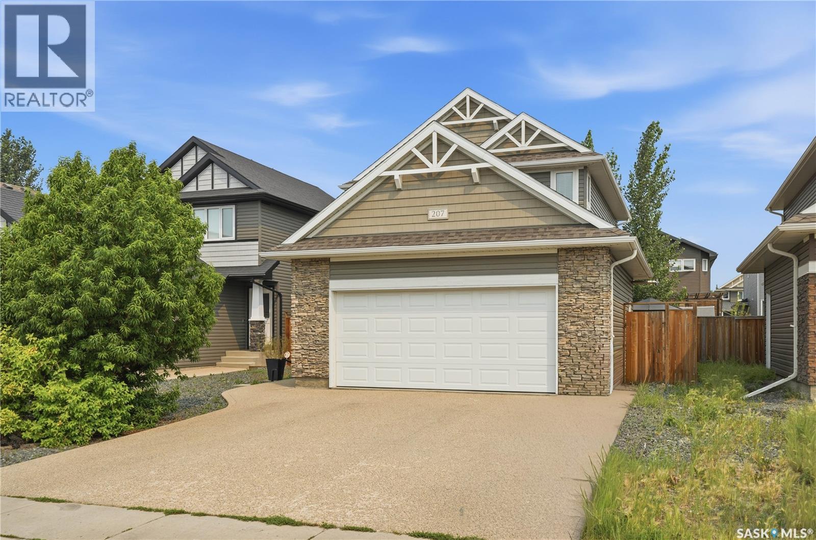 207 Kolynchuk Manor, Saskatoon, SK - Outdoor