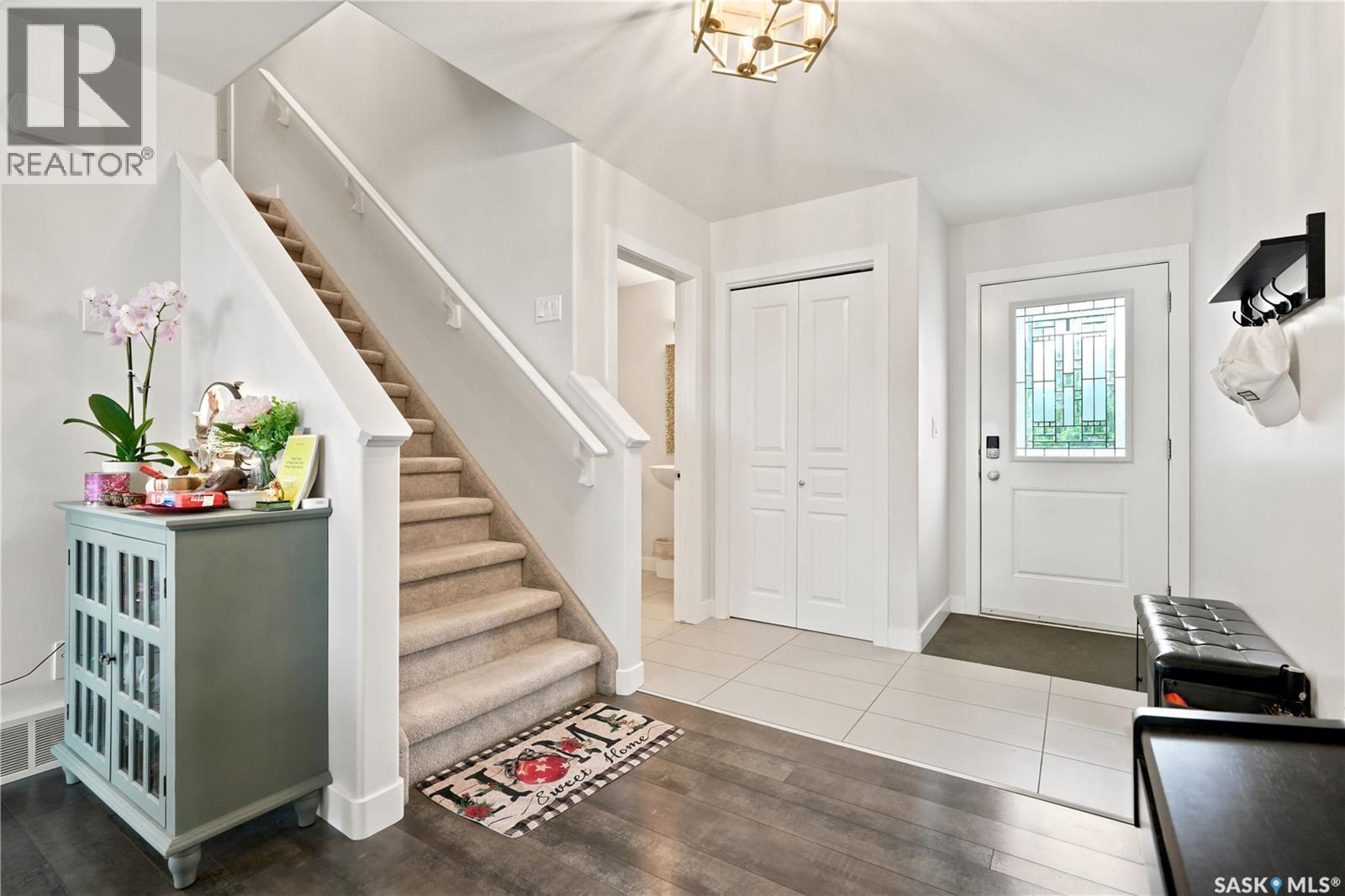 207 Kolynchuk Manor, Saskatoon, SK - Indoor Photo Showing Other Room
