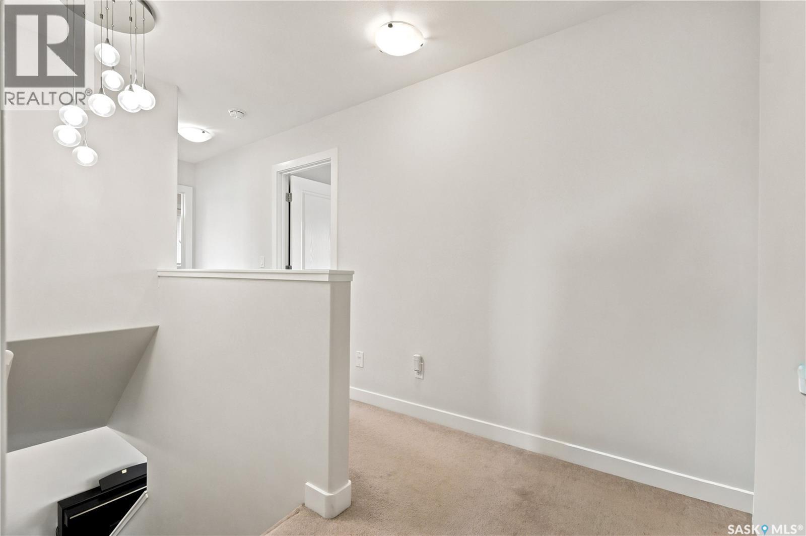207 Kolynchuk Manor, Saskatoon, SK - Indoor Photo Showing Other Room
