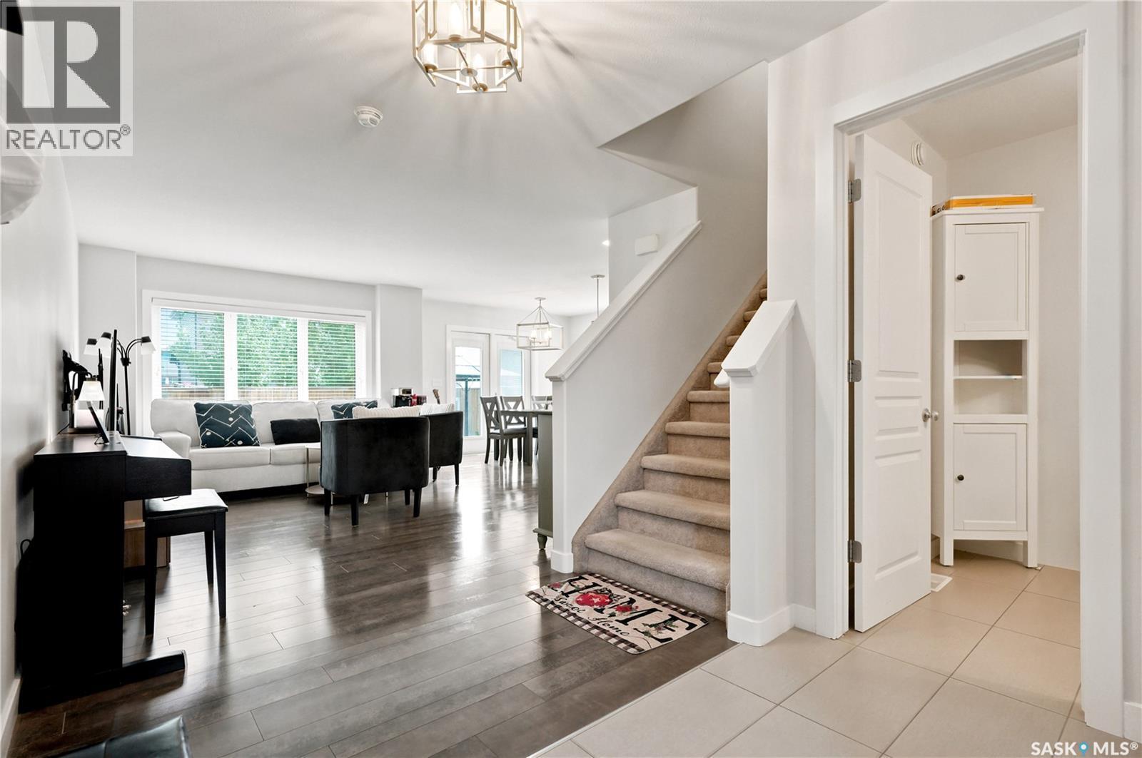 207 Kolynchuk Manor, Saskatoon, SK - Indoor Photo Showing Other Room