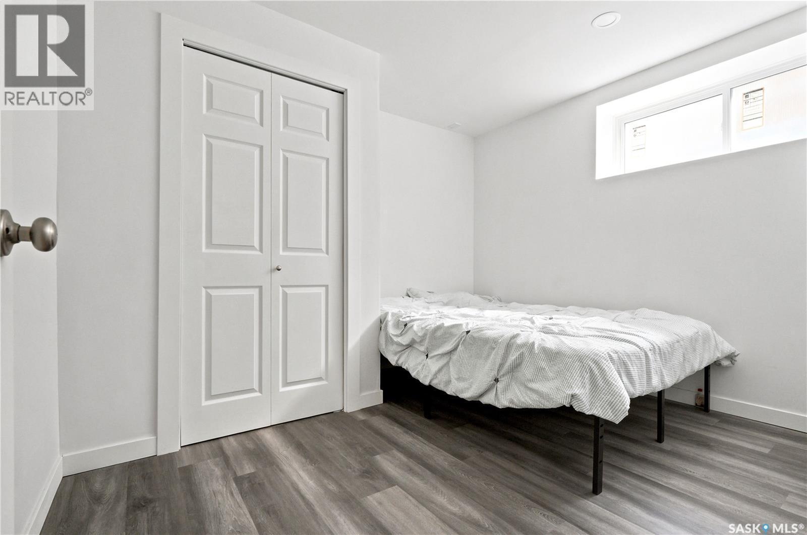 207 Kolynchuk Manor, Saskatoon, SK - Indoor Photo Showing Bedroom
