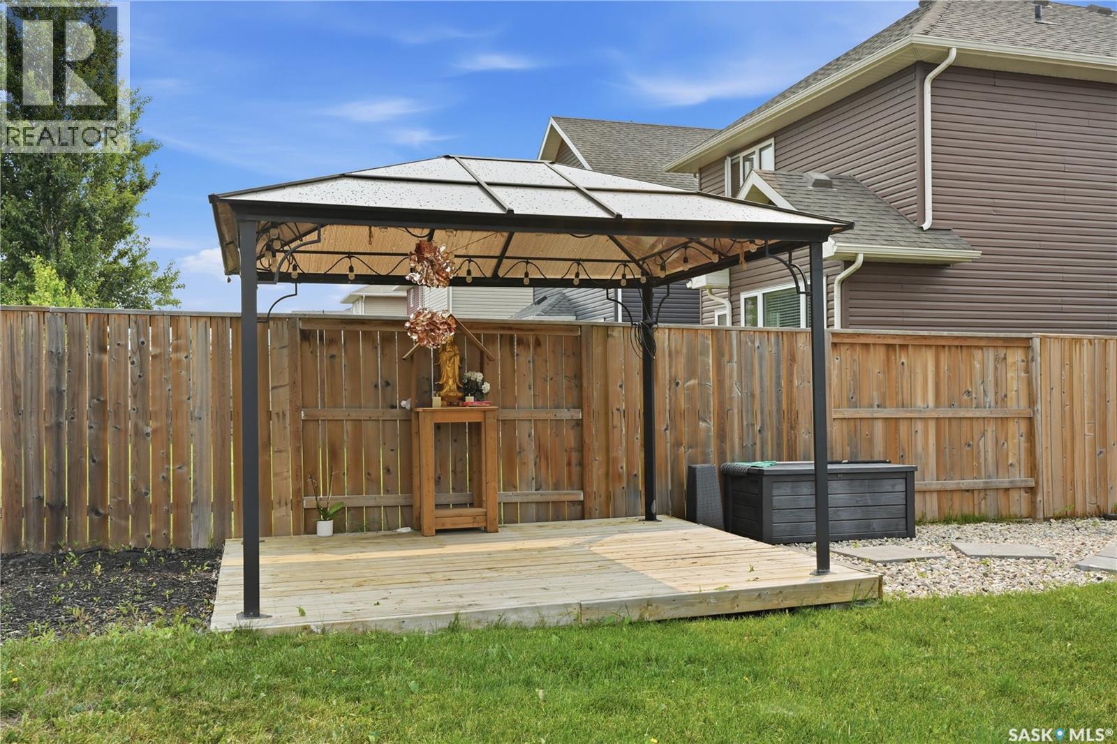 207 Kolynchuk Manor, Saskatoon, SK - Outdoor With Exterior