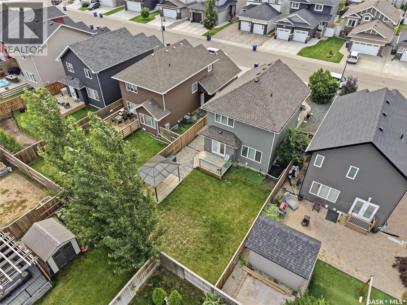207 Kolynchuk Manor, Saskatoon, SK - Outdoor