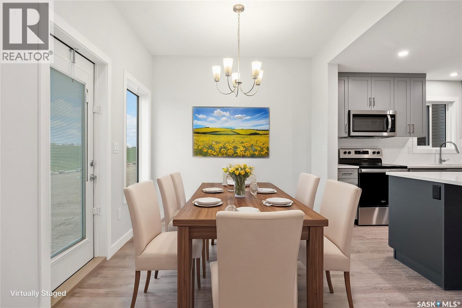 2921 Green Turtle Road, Regina, SK - Indoor Photo Showing Dining Room