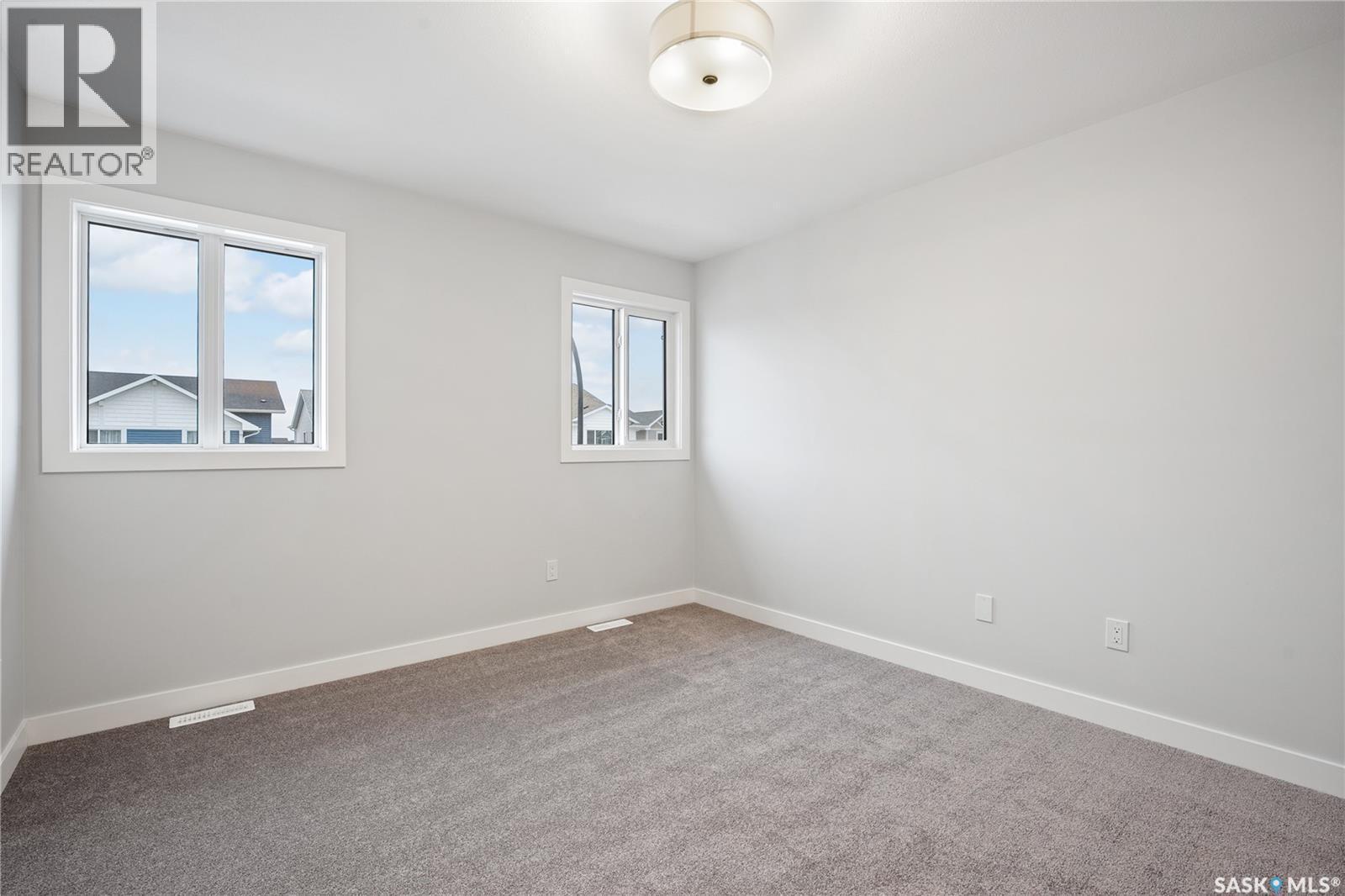 2921 Green Turtle Road, Regina, SK - Indoor Photo Showing Other Room