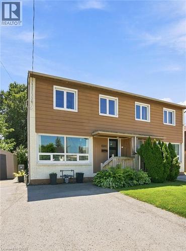 6680 MCLEOD Road  Niagara Falls, ON L2G 3G5