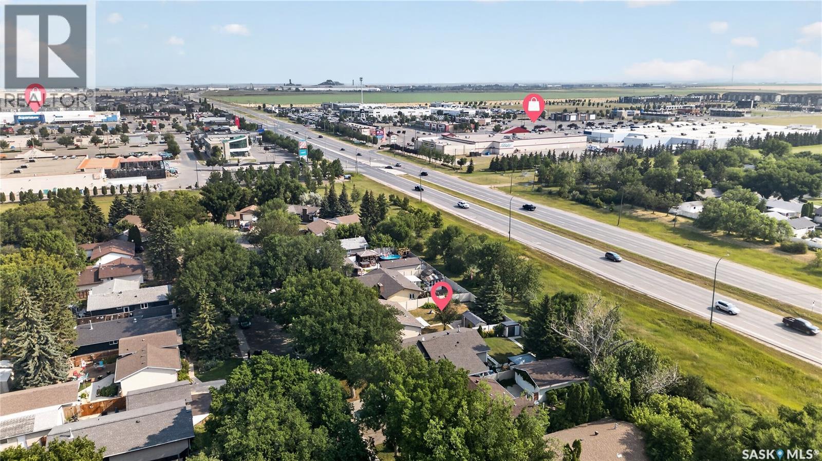 12 Jackson Bay, Regina, SK - Outdoor With View