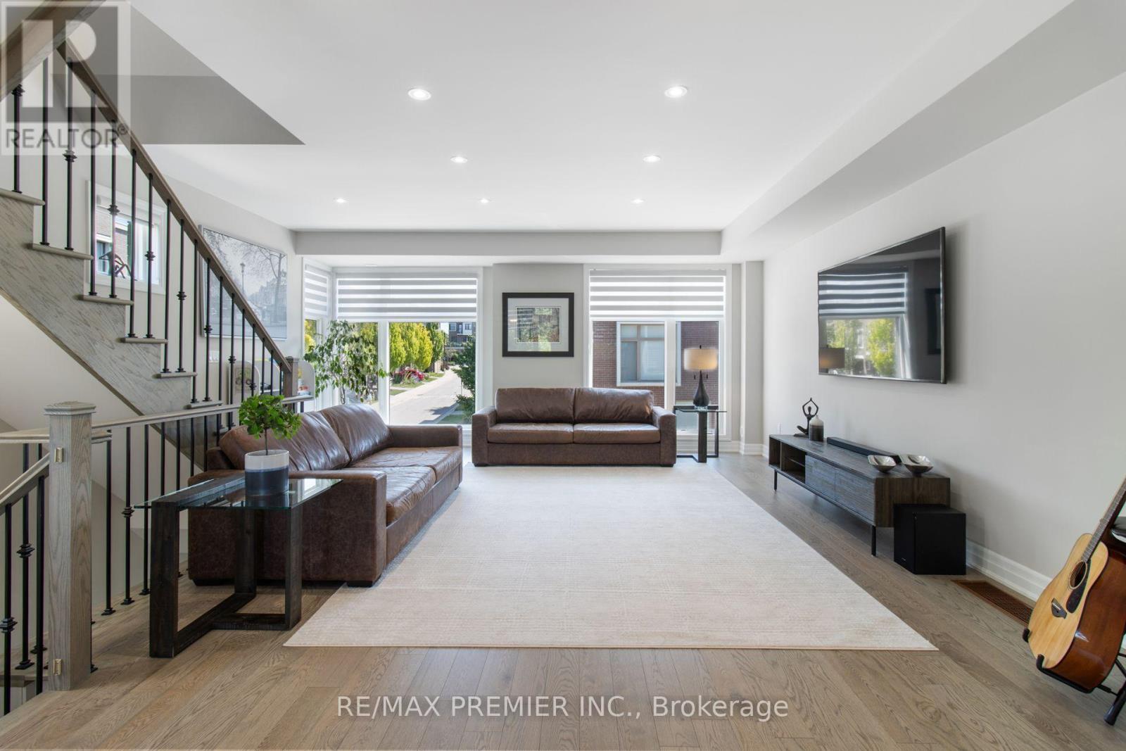 2 Gaddi Way, Vaughan, ON - Indoor