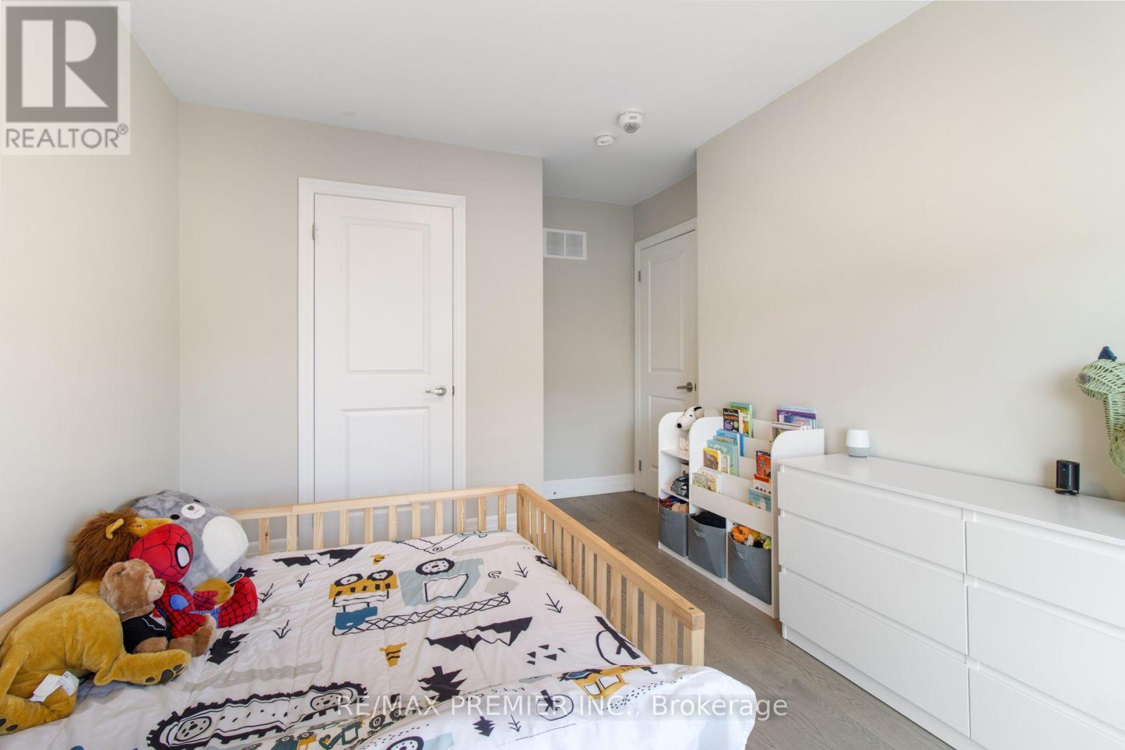 2 Gaddi Way, Vaughan, ON - Indoor Photo Showing Bedroom