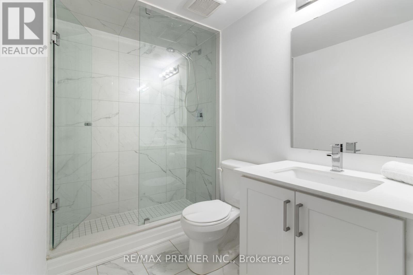 2 Gaddi Way, Vaughan, ON - Indoor Photo Showing Bathroom