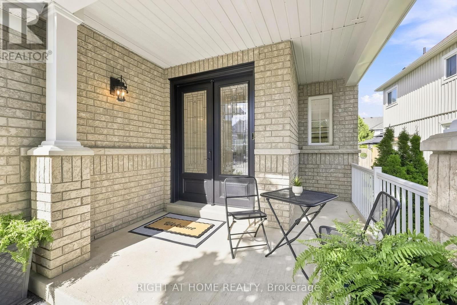 179 Cachet Boulevard, Whitby, ON - Outdoor With Exterior
