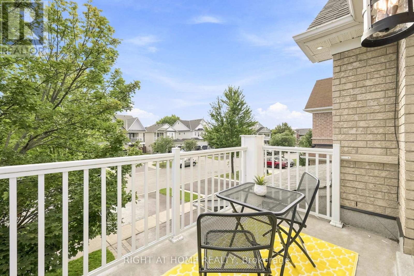 179 Cachet Boulevard, Whitby, ON - Outdoor With Exterior