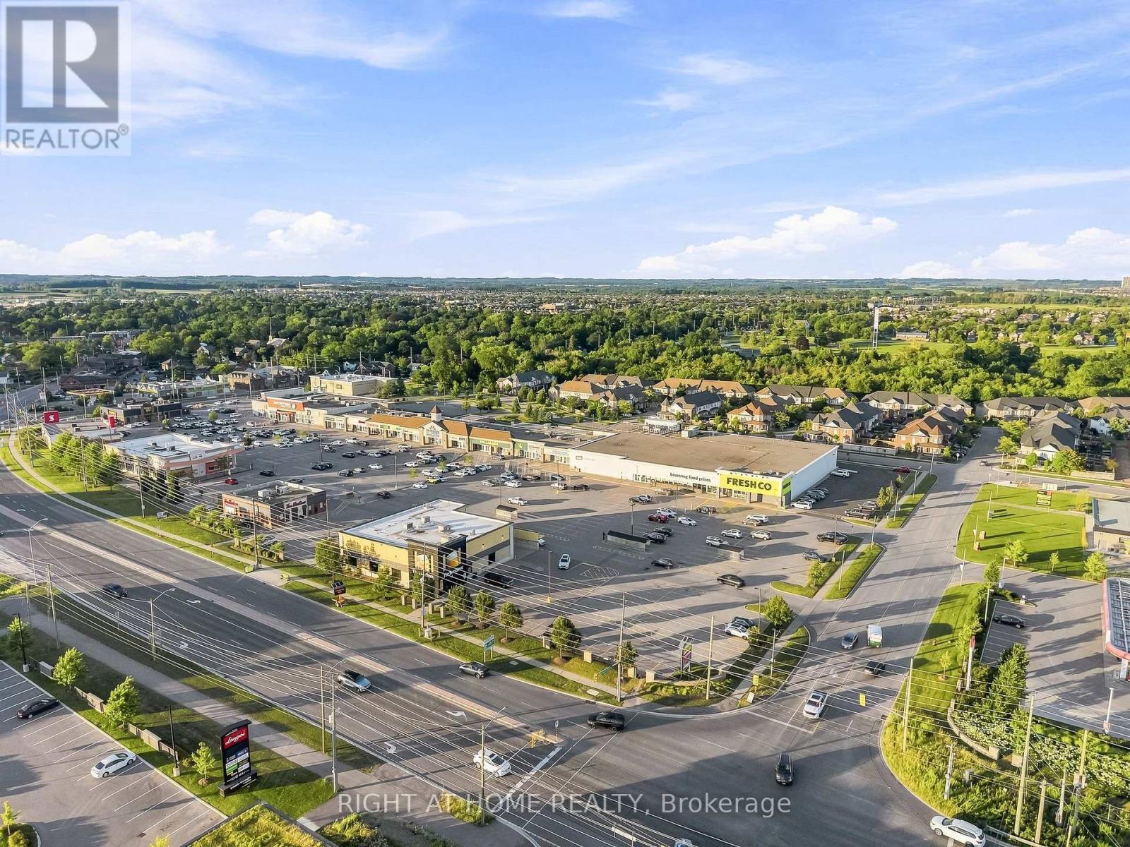 179 Cachet Boulevard, Whitby, ON - Outdoor With View