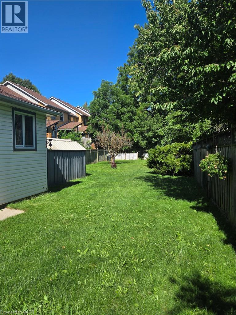 59 Chalmers Street S, Cambridge, ON - Outdoor