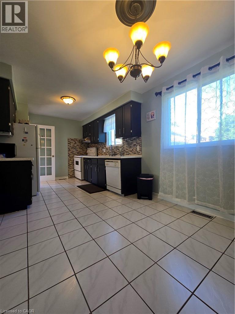 59 Chalmers Street S, Cambridge, ON - Indoor