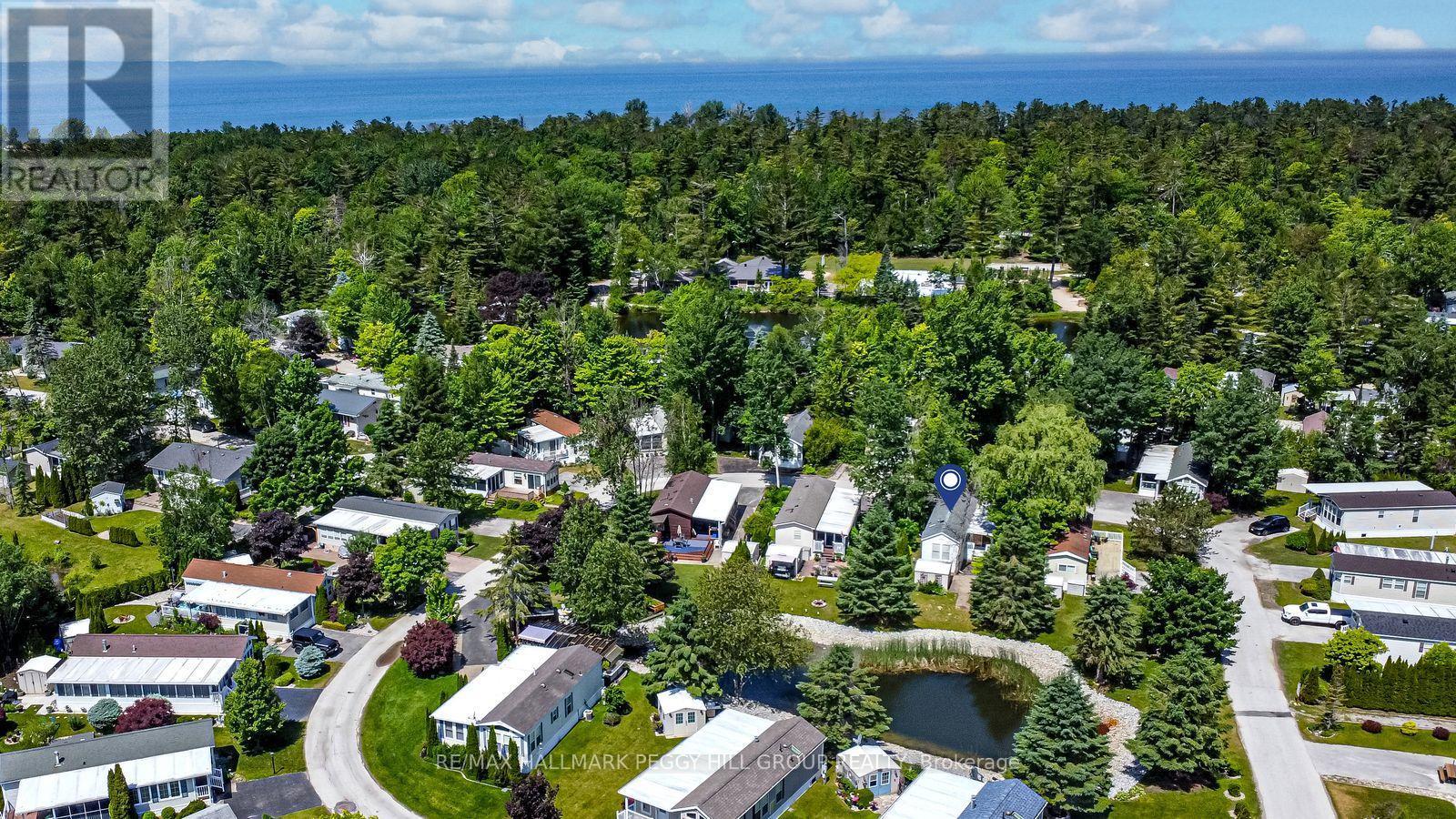 13 Huron Circle, Wasaga Beach, ON - Outdoor With View