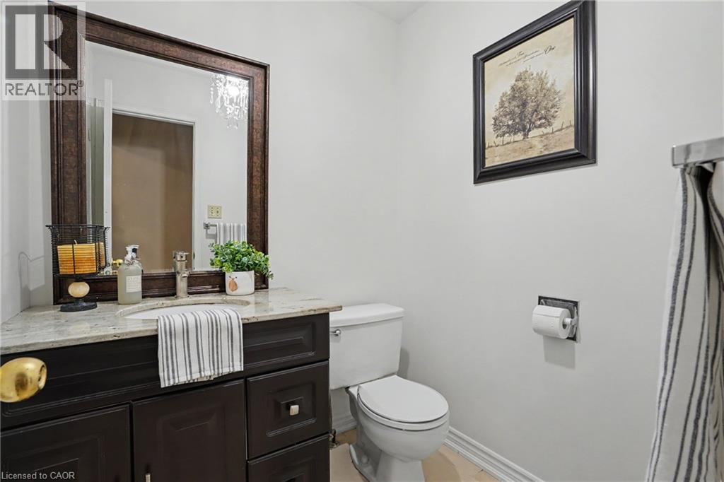 5172 Hidden Valley Court, Mississauga, ON - Indoor Photo Showing Bathroom