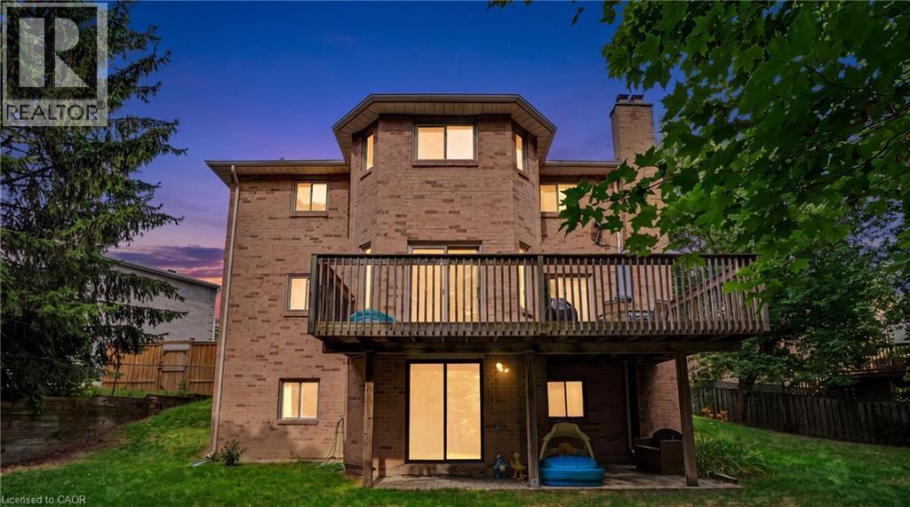5172 Hidden Valley Court, Mississauga, ON - Outdoor With Deck Patio Veranda