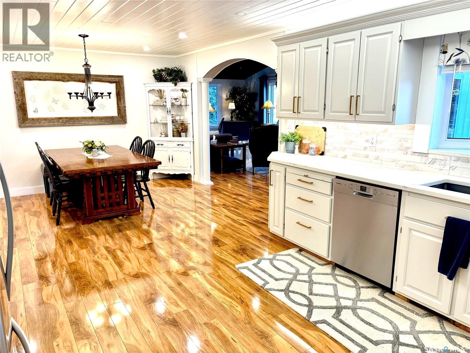 Hague Acreage, Rosthern Rm No. 403, SK - Indoor
