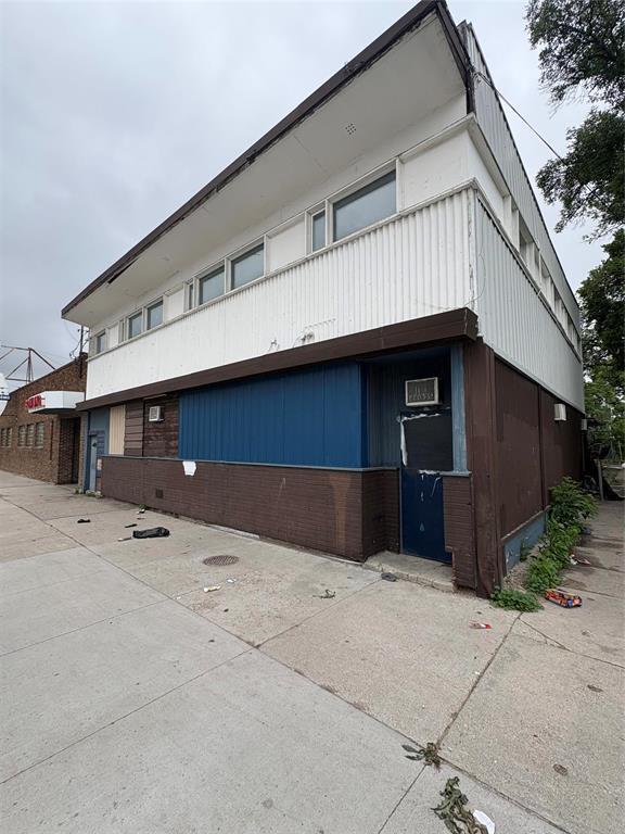 1136 Main Street, Winnipeg, MB