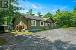 30 HANNA ROAD Parry Sound, ON P2A 1R2