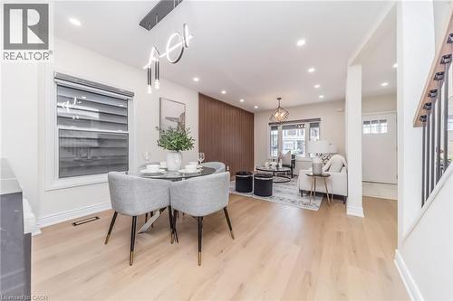 40 Glendale Avenue N, Hamilton, ON - Indoor Photo Showing Other Room