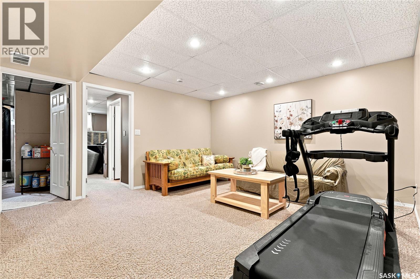 426 Rutherford Crescent, Saskatoon, SK - Indoor