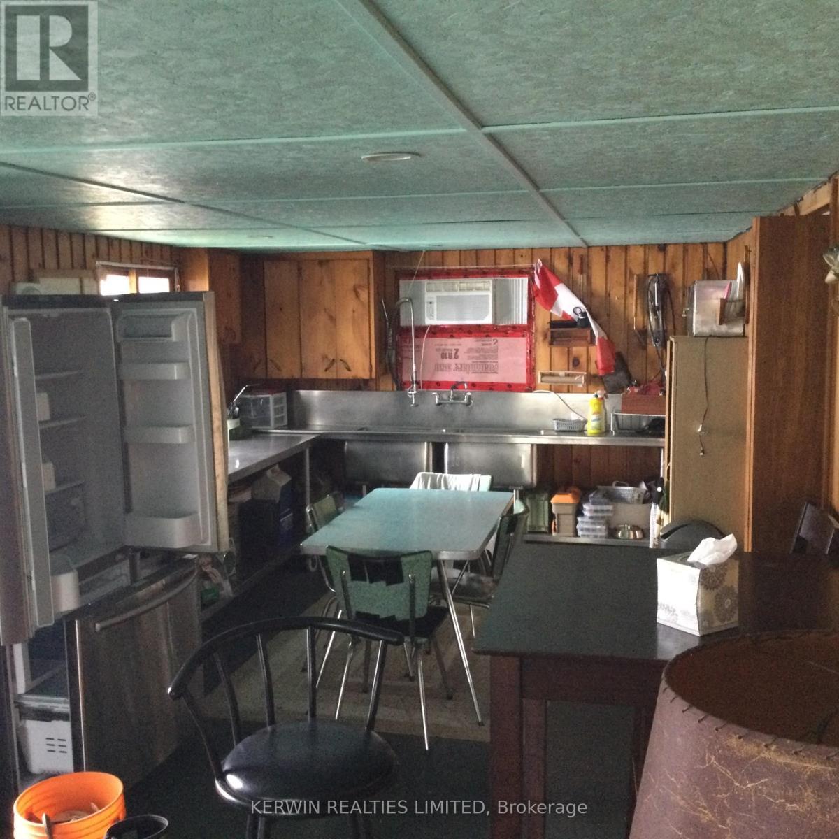 263 Ub2 Drive E, Rideau Lakes, ON - Indoor