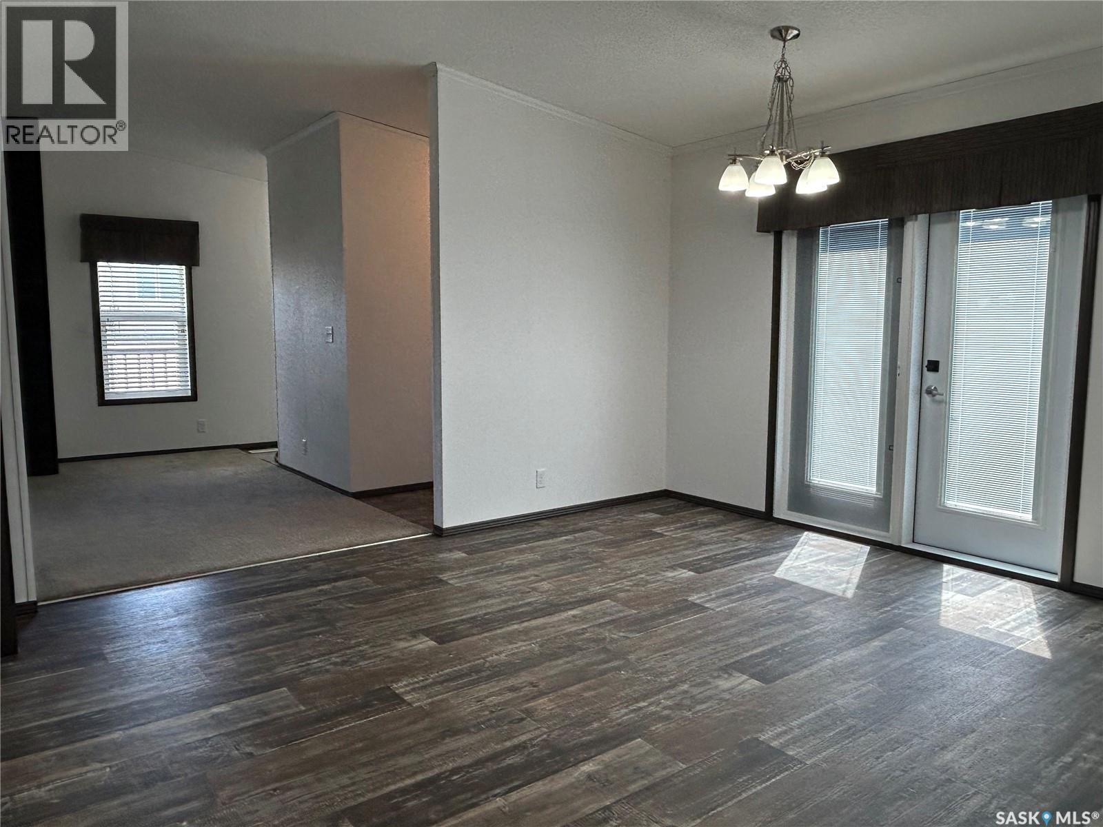 7 2004 Alice Road, Estevan, SK - Indoor Photo Showing Other Room