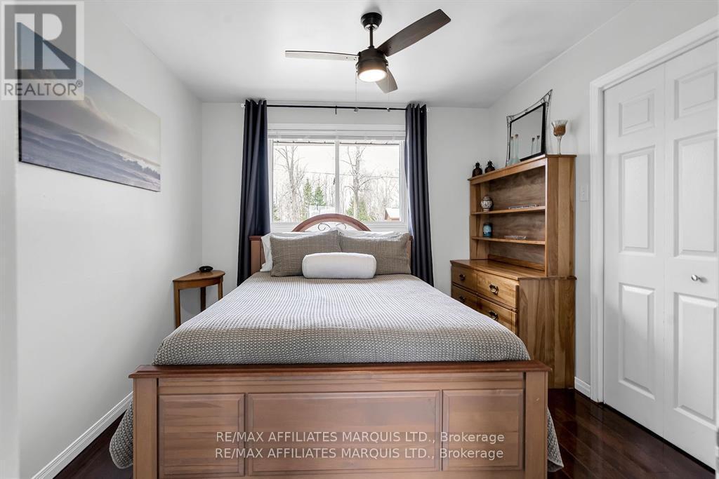 6576 Tree Haven Road, South Glengarry, ON - Indoor Photo Showing Bedroom