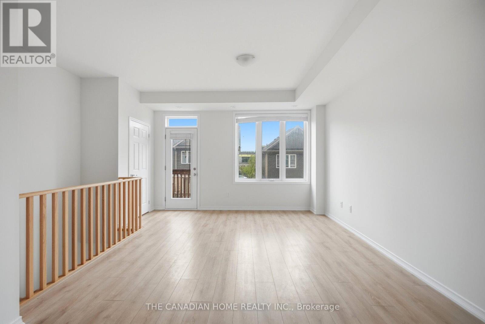 99 Danzatore Path, Oshawa, ON - Indoor Photo Showing Other Room