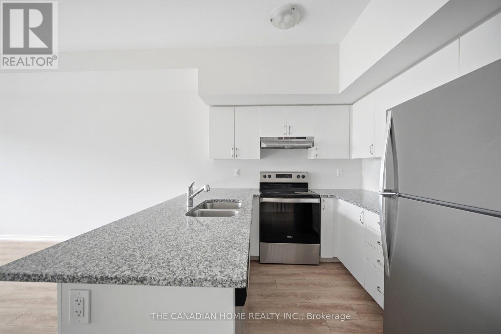 99 Danzatore Path, Oshawa, ON - Indoor Photo Showing Kitchen With Double Sink
