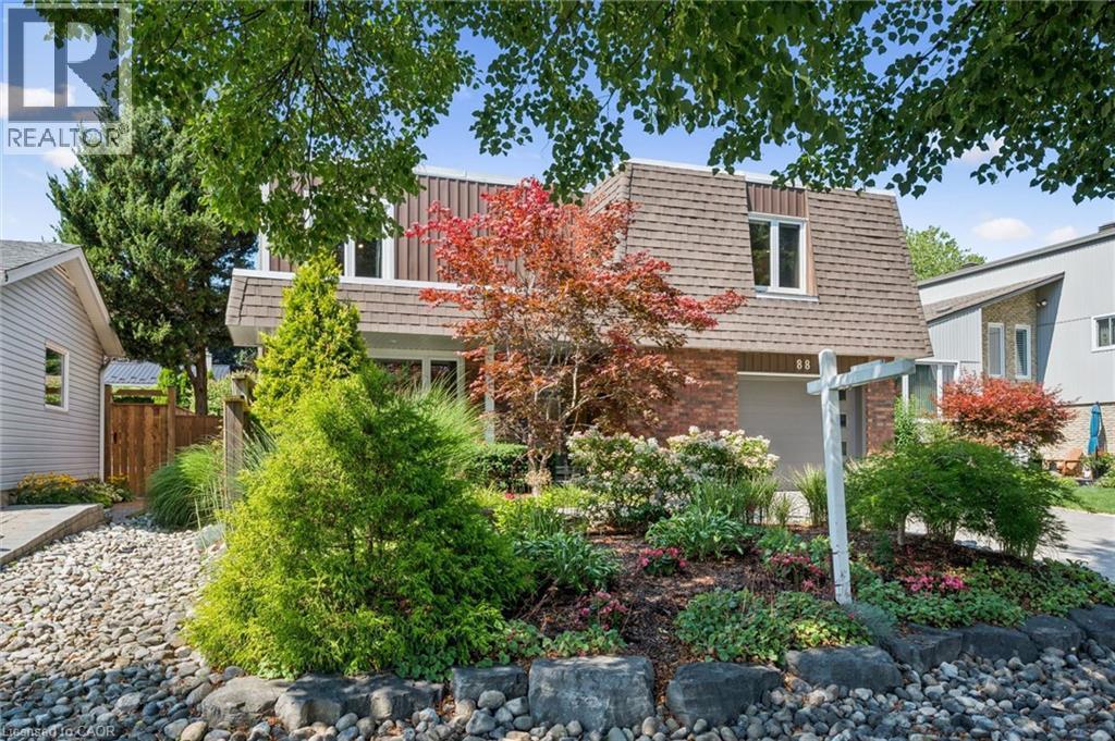 88 Manor Drive, Kitchener, ON - Outdoor