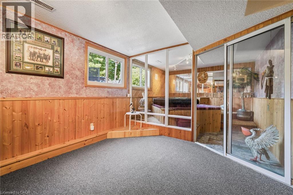 88 Manor Drive, Kitchener, ON - Indoor Photo Showing Other Room