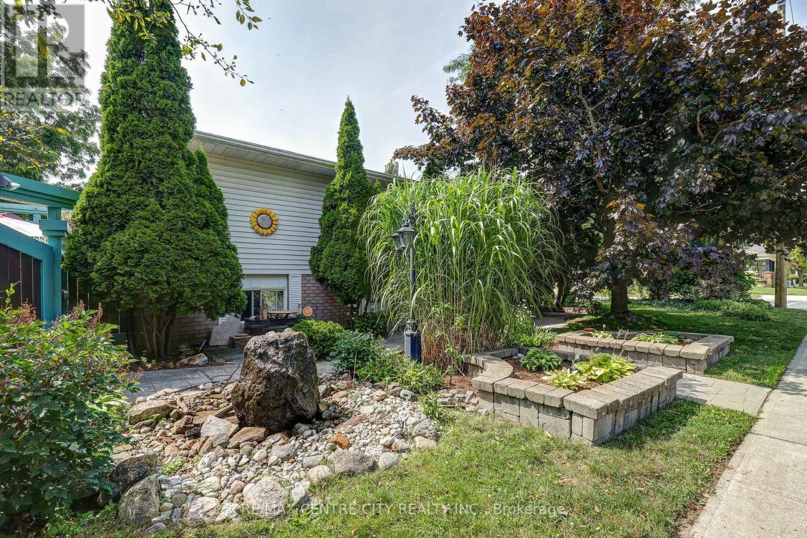 37 Fifth Avenue, St. Thomas, ON - Outdoor