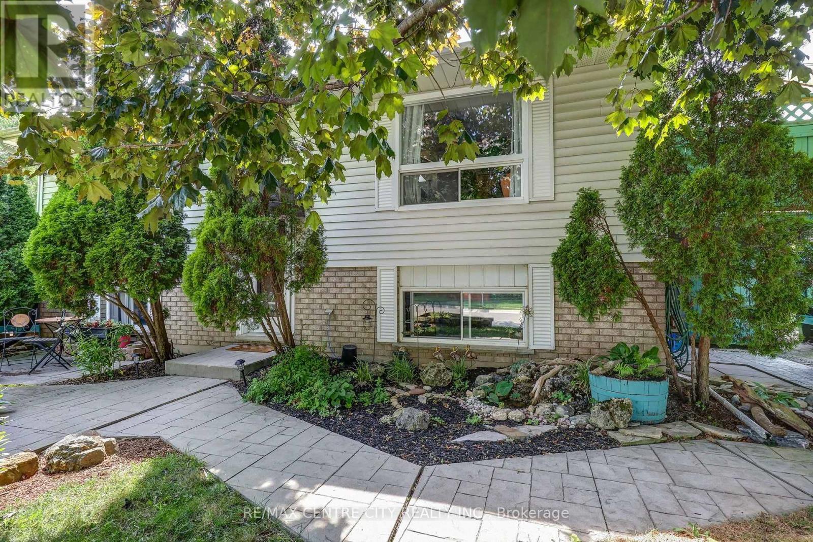 37 Fifth Avenue, St. Thomas, ON - Outdoor